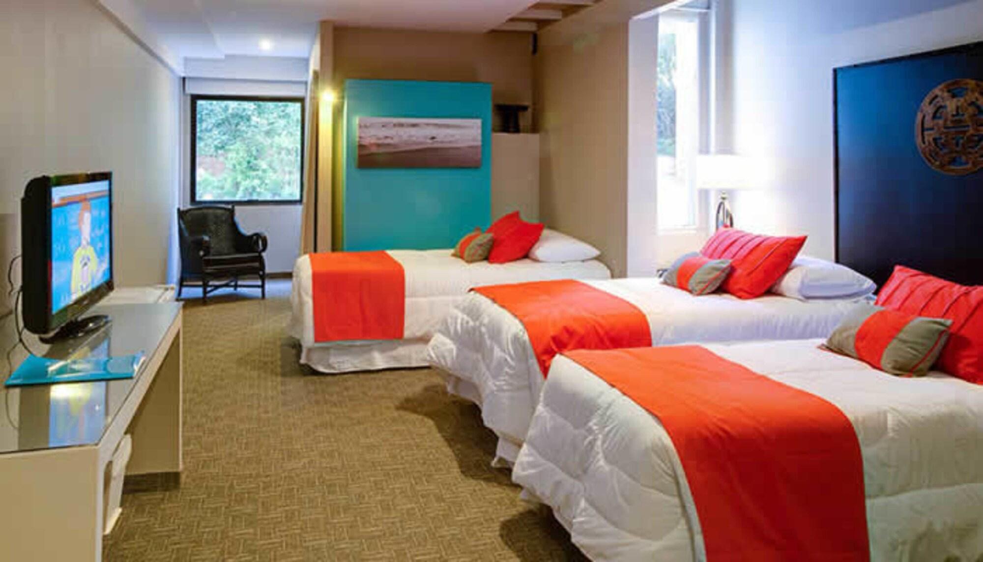 Spa Hotel La Reserve Colonia Del Sacramento Exterior foto A room at the Hotel Zags