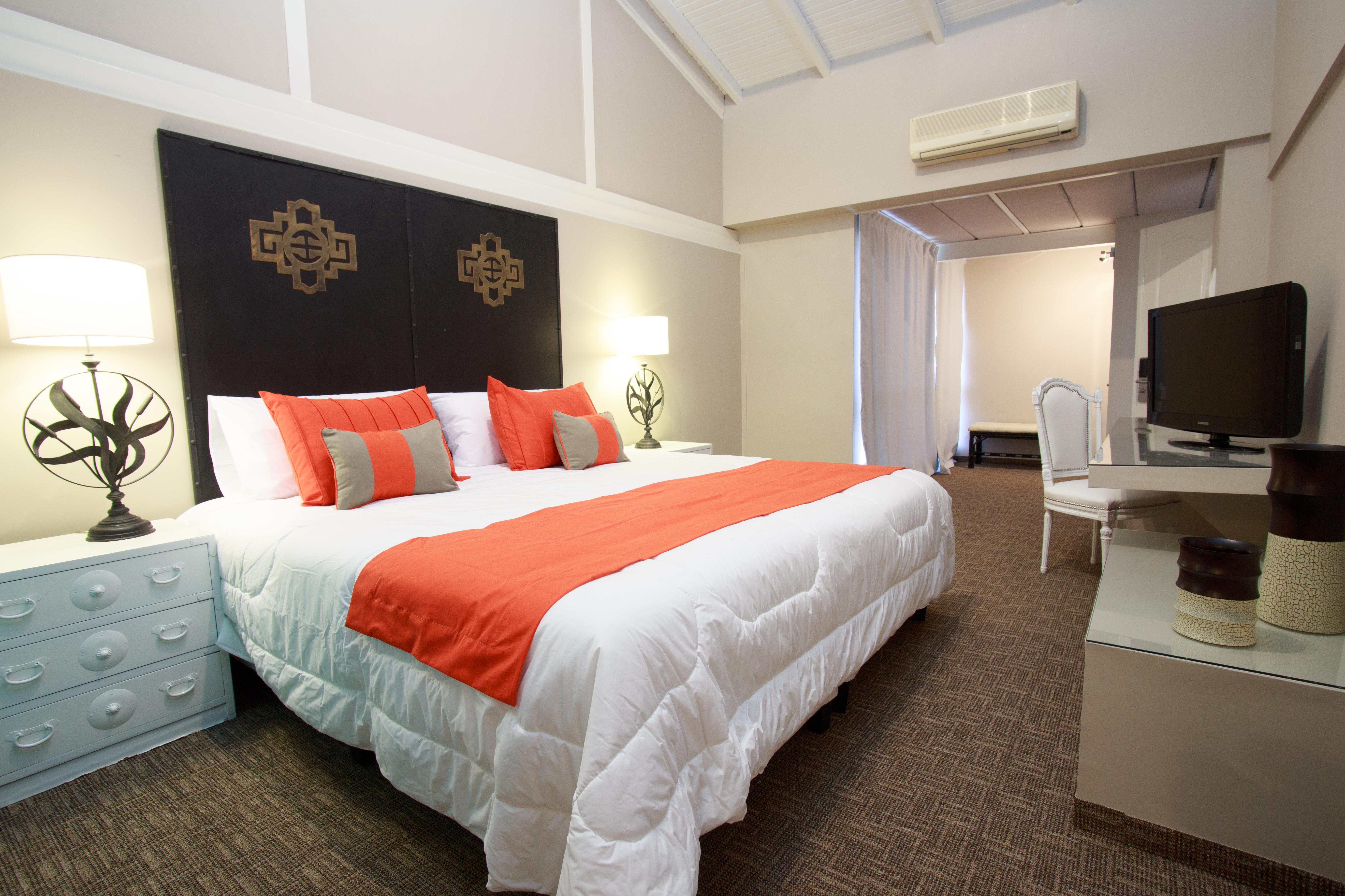 Spa Hotel La Reserve Colonia Del Sacramento Exterior foto A bedroom at the hotel