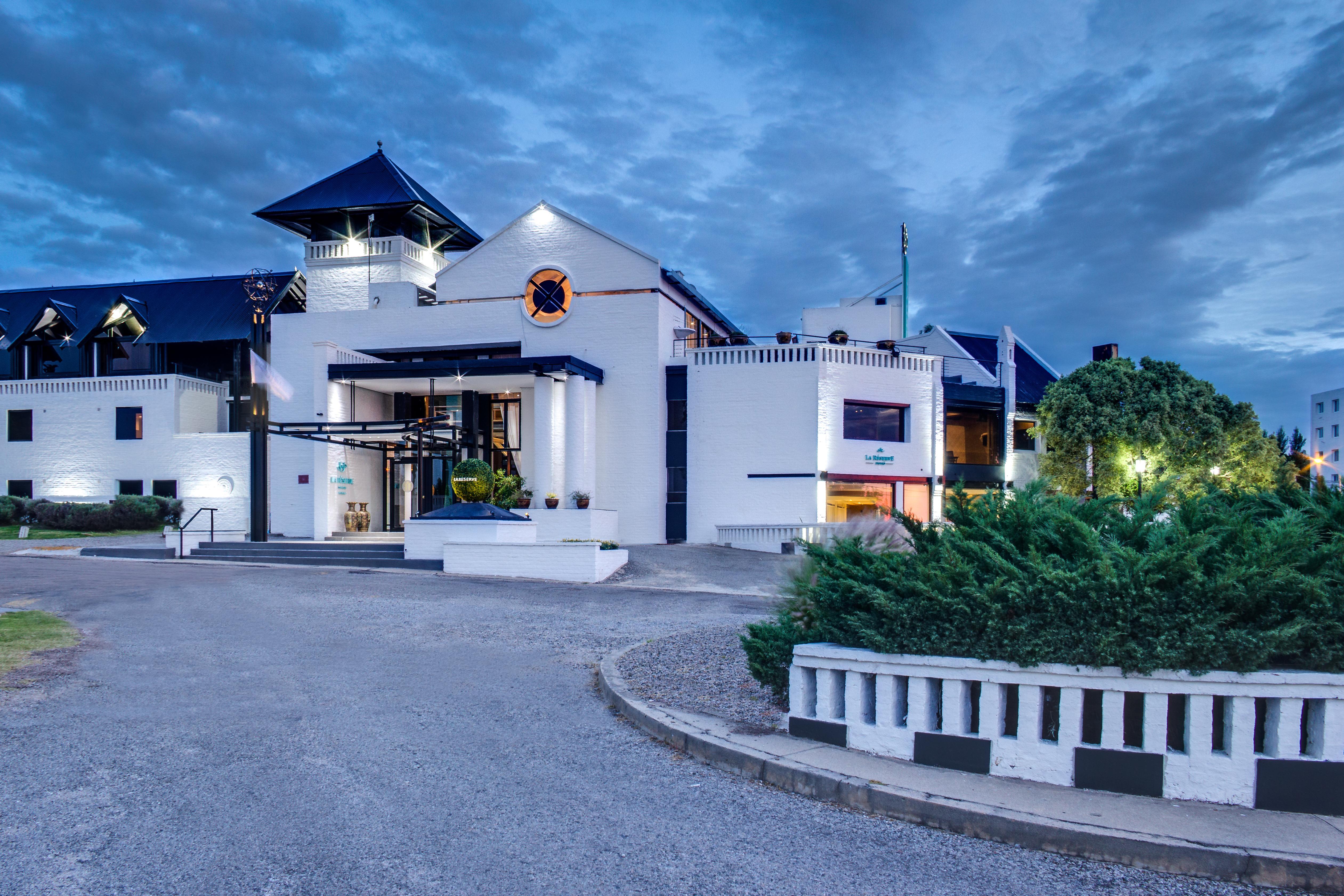 Spa Hotel La Reserve Colonia Del Sacramento Exterior foto The K1 Resort